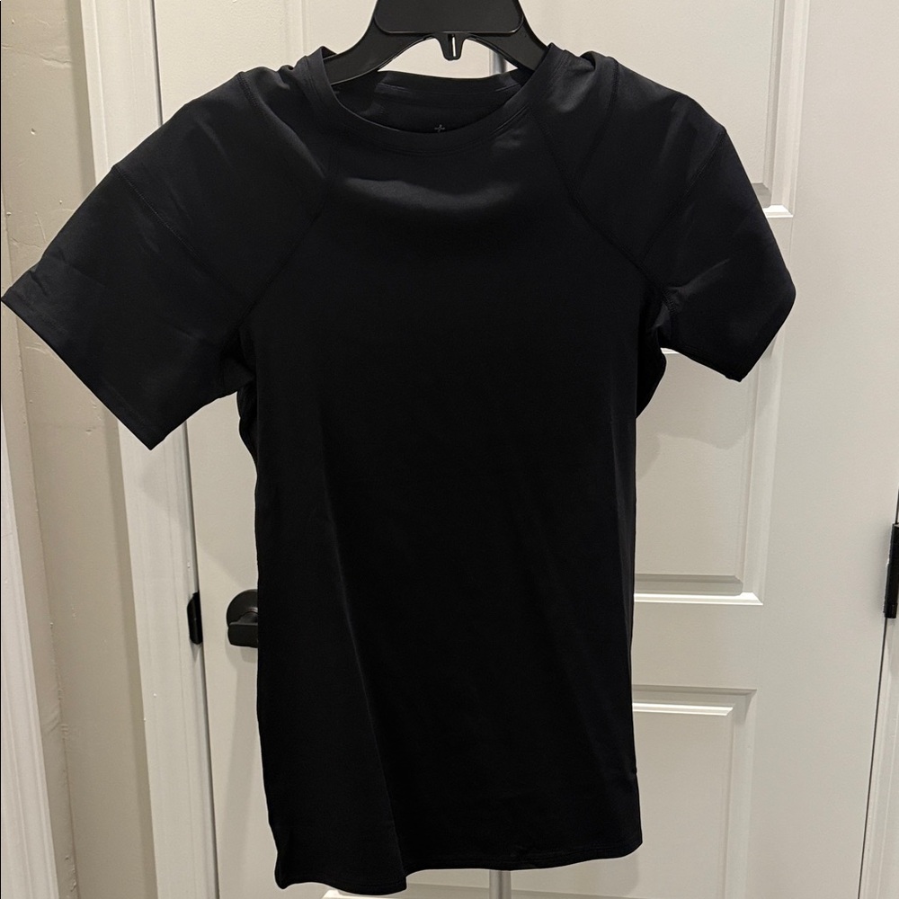 Elegant Black Short Sleeve Women's Tee